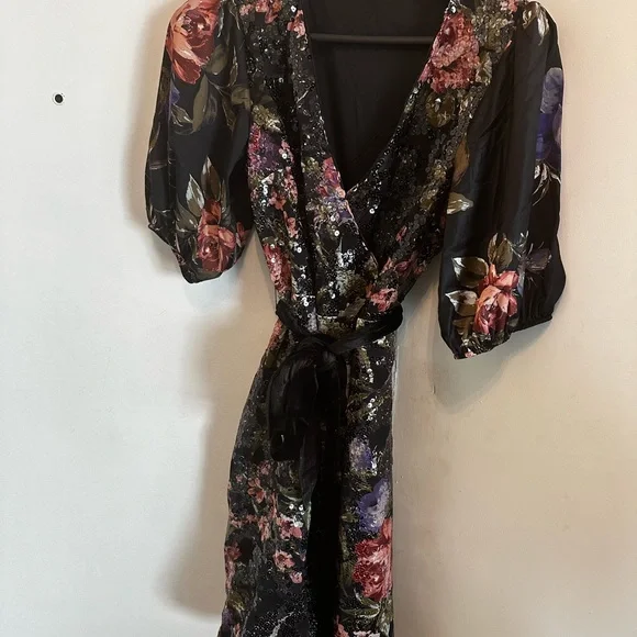 Beautiful, colourful sequins wrap dress in new condition from Nordstrom - Picture 7 of 14